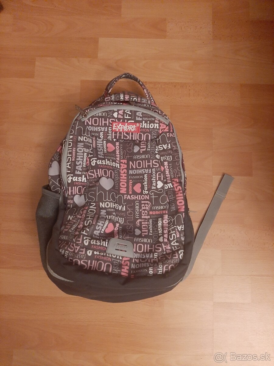 Dievčenská školská taška
