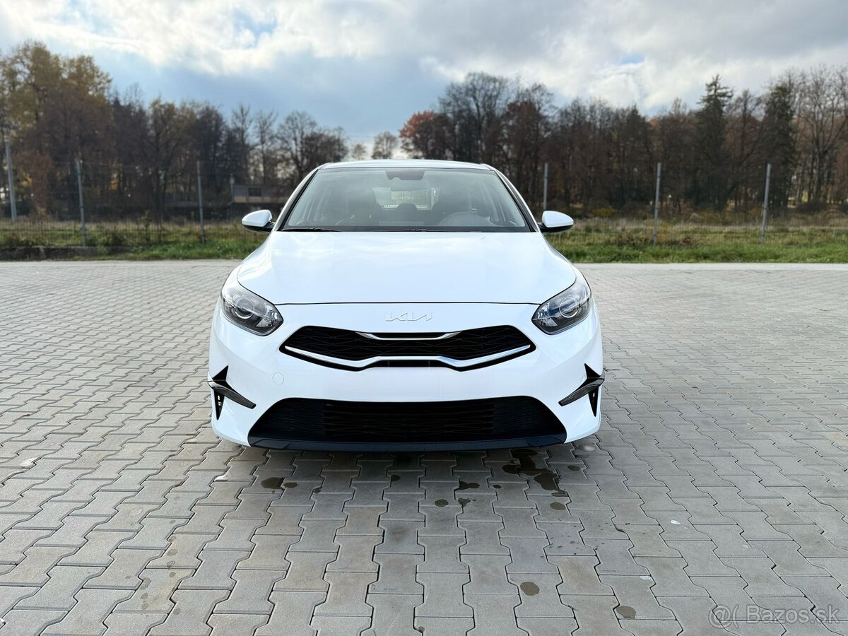 🚗 KIA Ceed 1.5 T-GDi GT-Line, 2022, 38 000 km,