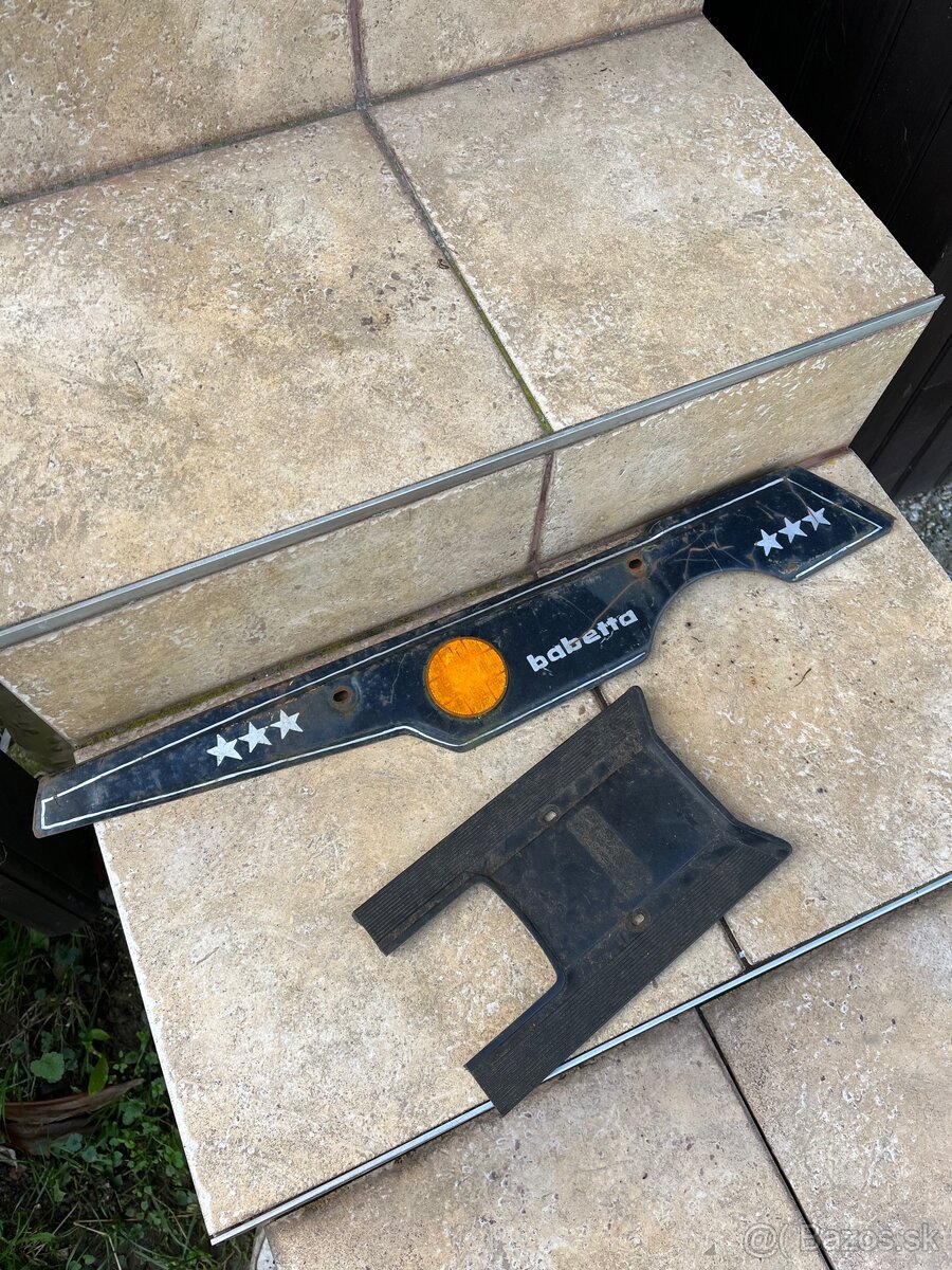 Bočný plech + plast Babetta 207