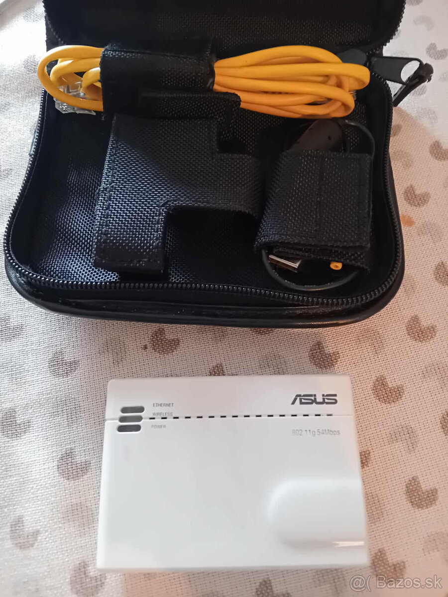 PREDAM WIFI Vreckový router ASUS WL-330G