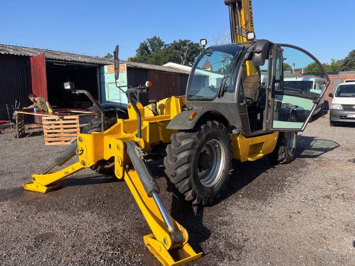 Prodám Teleskopický  Nakladač New Holland