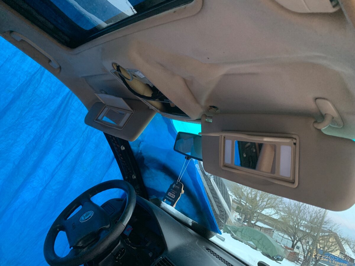 Slnečná clona octavia 1 Laurin a klement