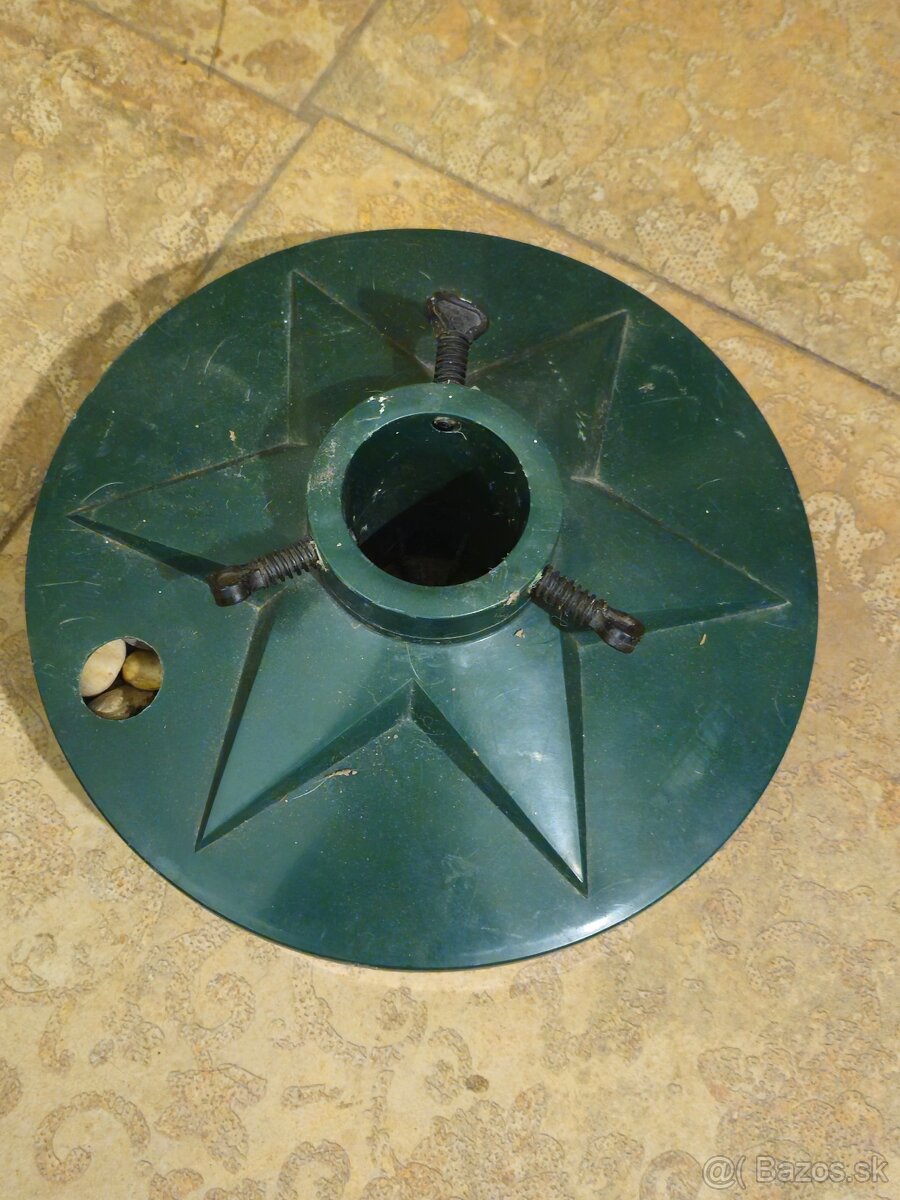 Stojan na vianočný steomček