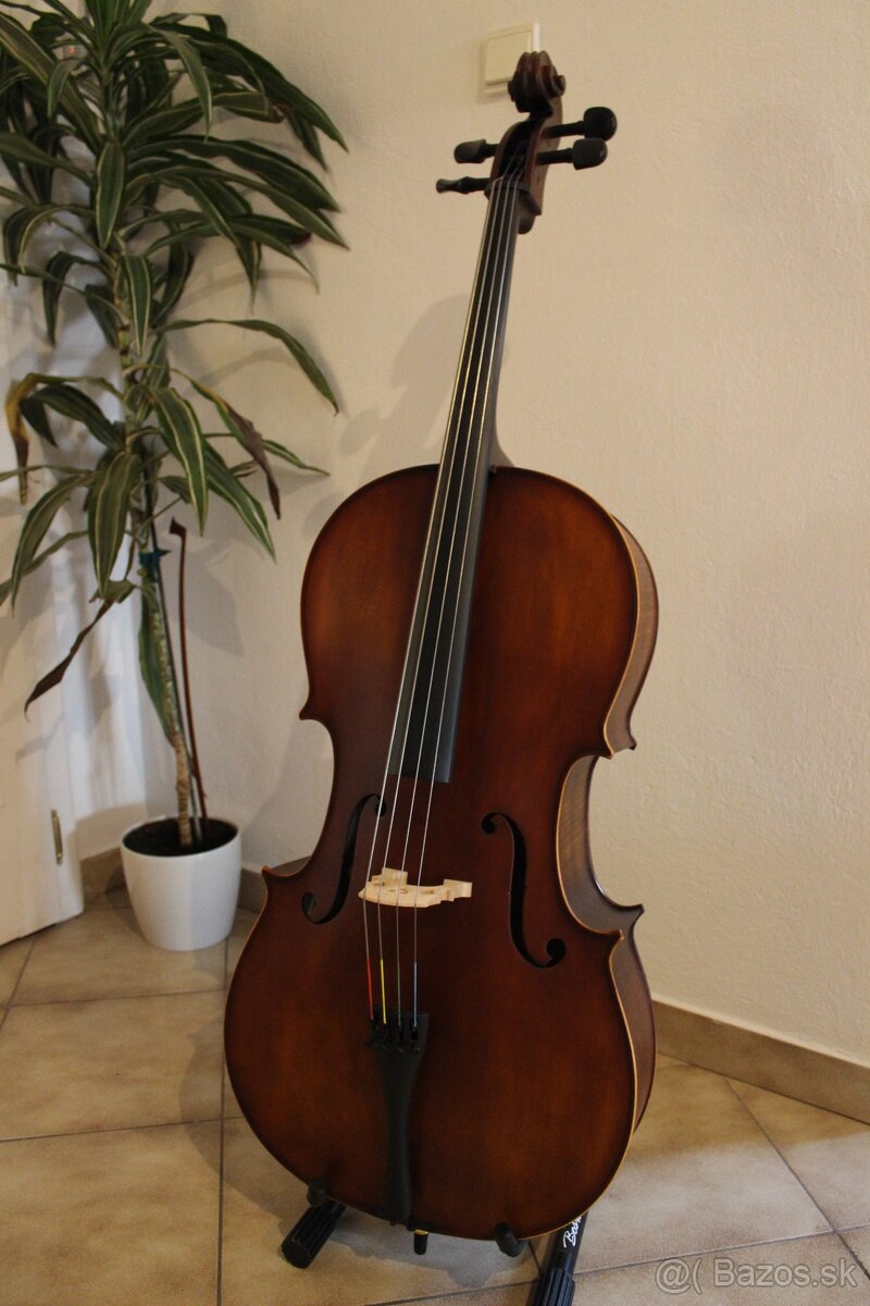 Predám 4/4 violoncello