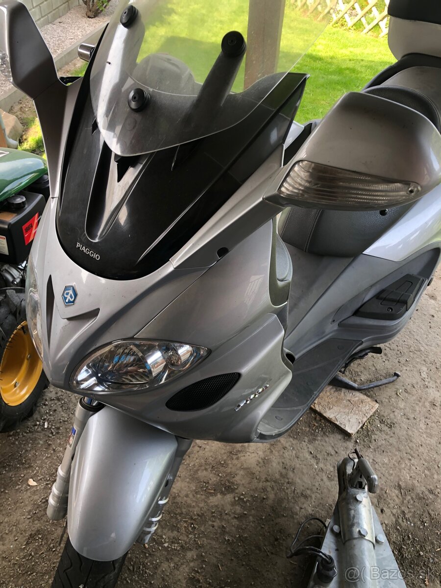 Piaggio X9 evolution
