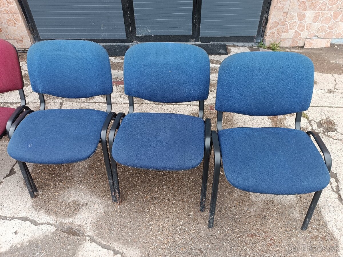 Konferenčná stolička