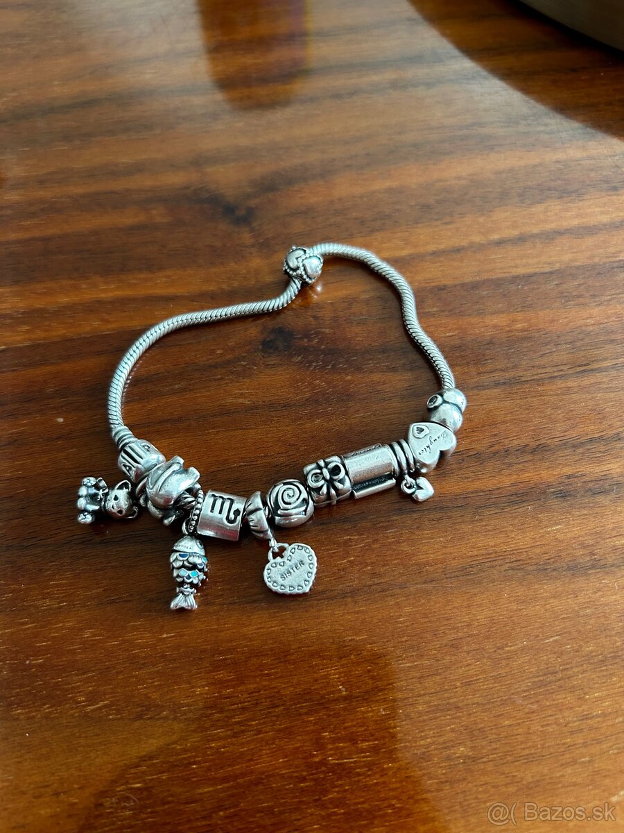 Pandora naramok