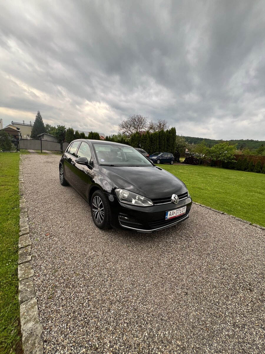 Volkswagen Golf 1,2TSI, Carat, Menené Rozvody.