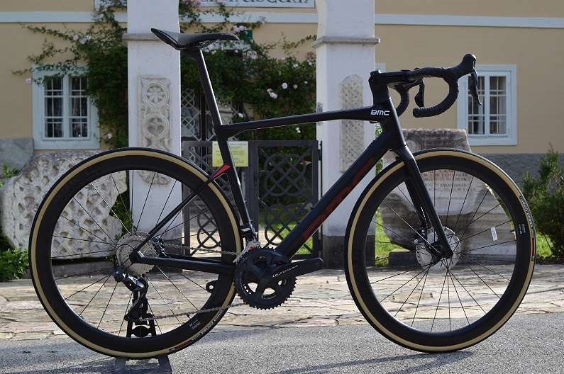 BMC Roadmachine 01 Disc 2020 Carbon Ultegra Di2