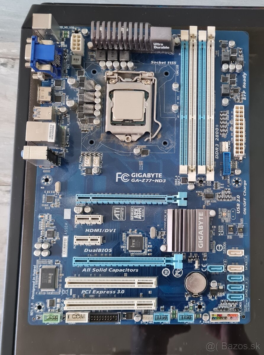 Predám Zakladna doska - Gigabyte GA Z77 HD3