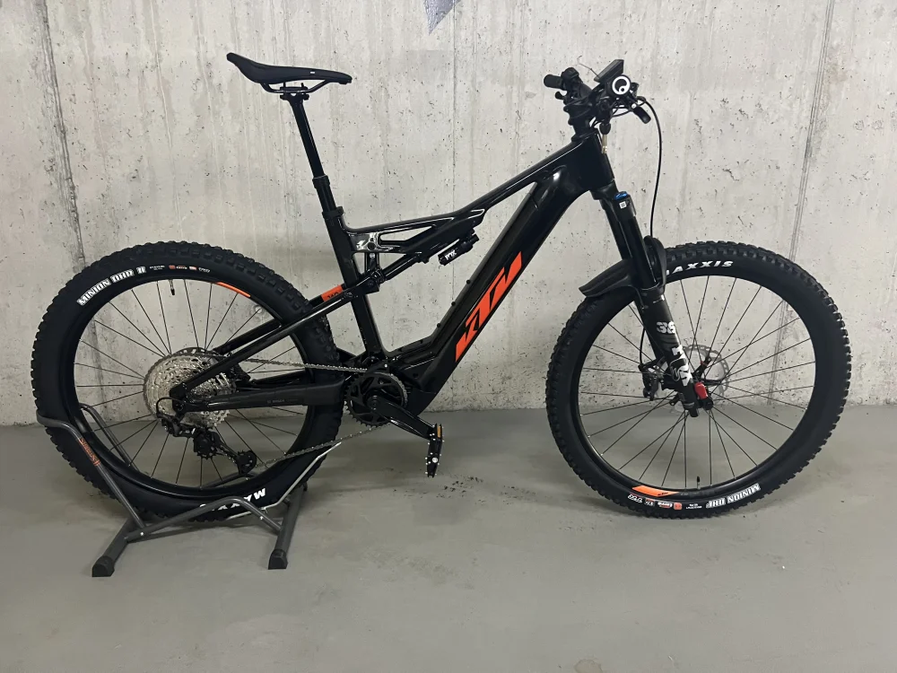 Elektrobicykel KTM MACINA MASTER