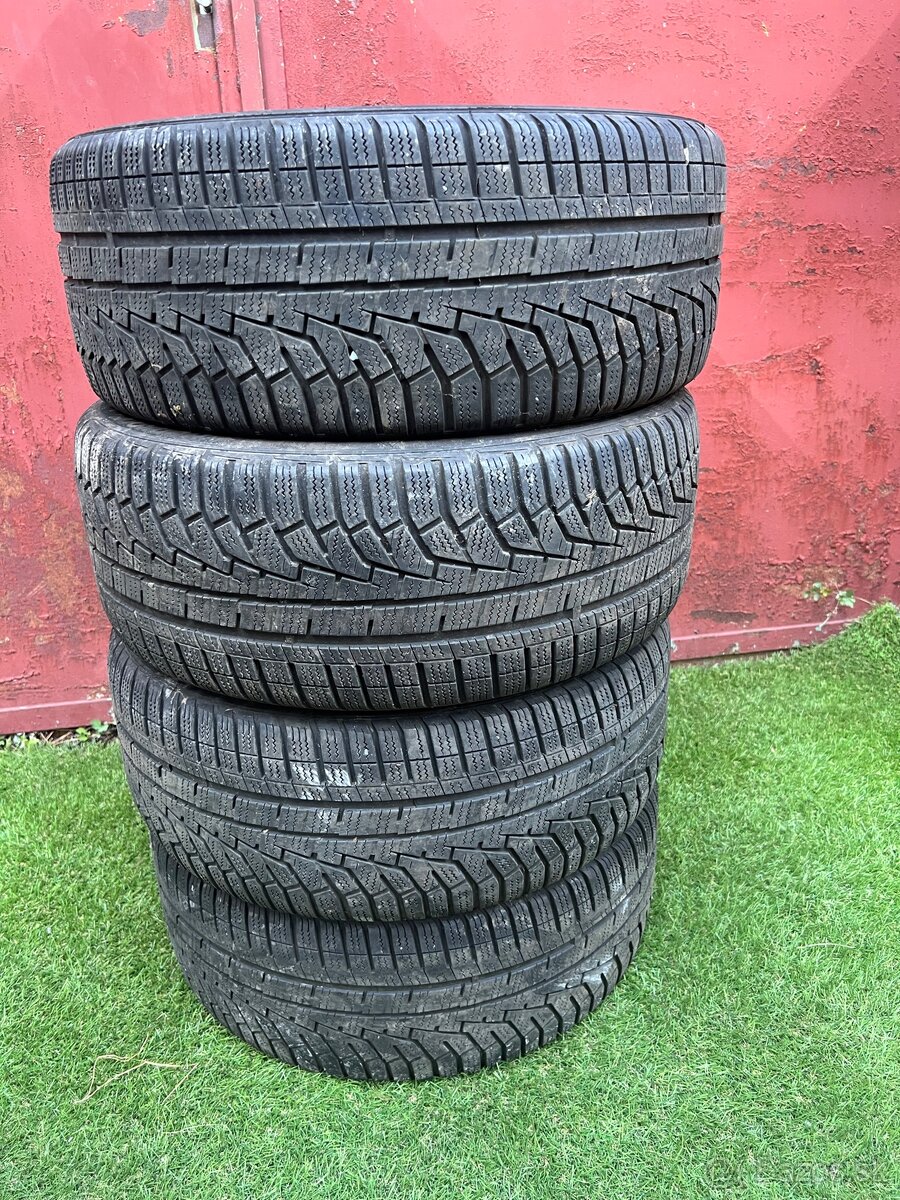 HANKOOK 215/45/R16 ZIMNÉ