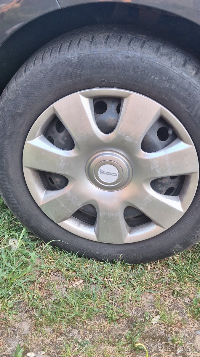 Predám 4ks zimné pneumatiky 205/60 R16 s diskami 5x114,3