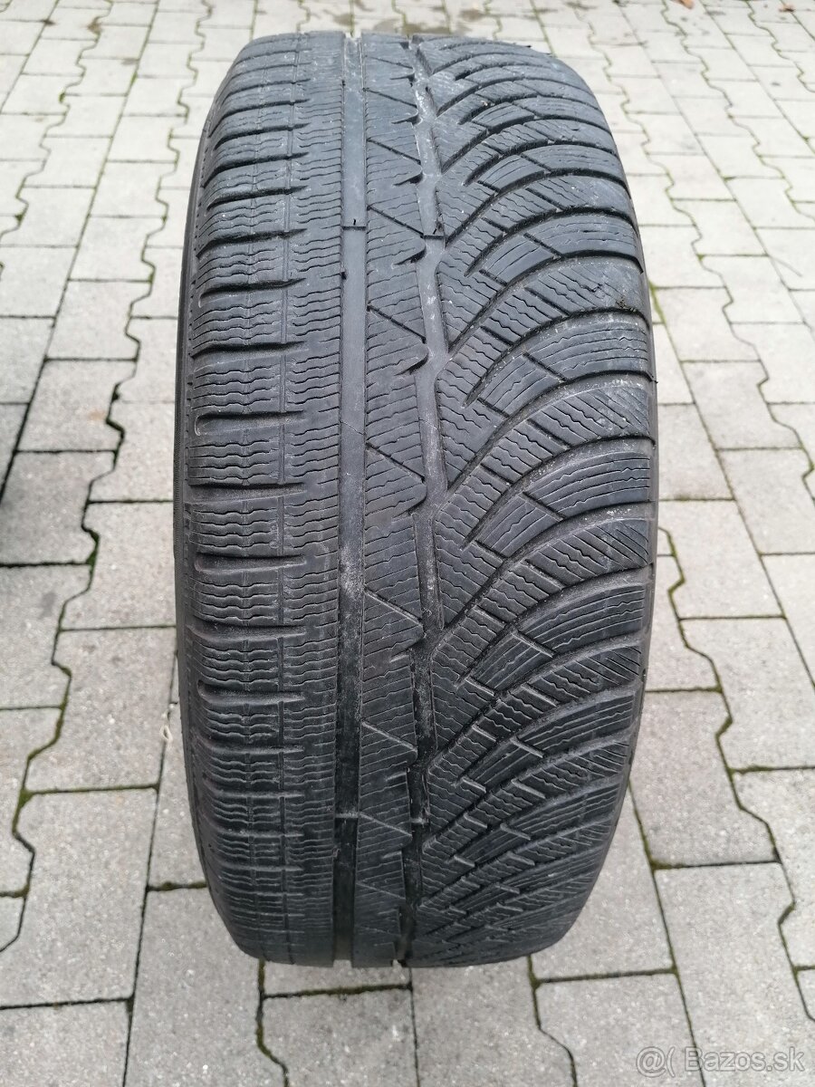 235/55R17 Michelin Alpin 1ks