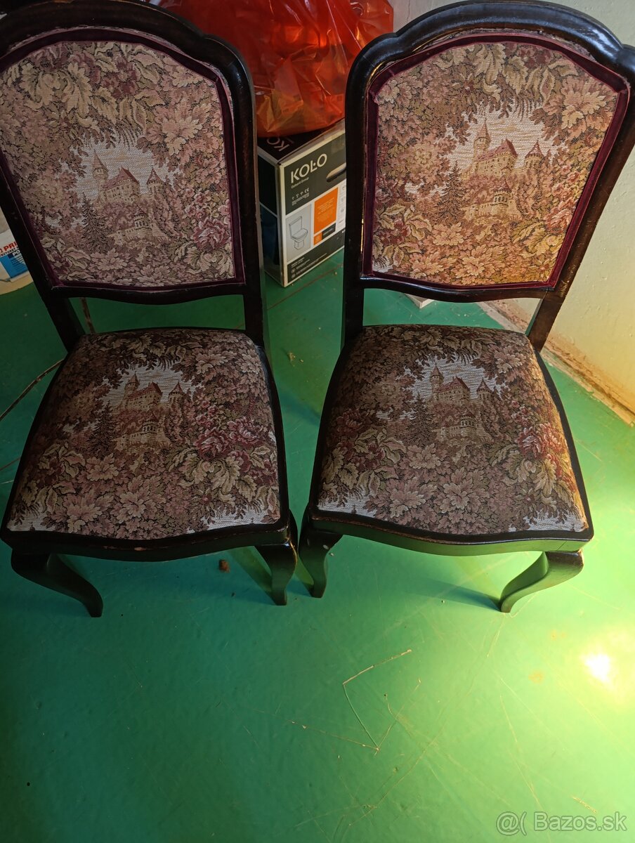 Starodávne stolicky