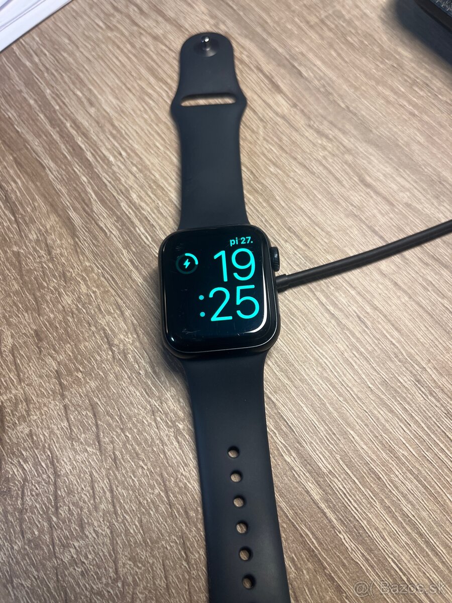 Apple Watch SE 2022 40mm