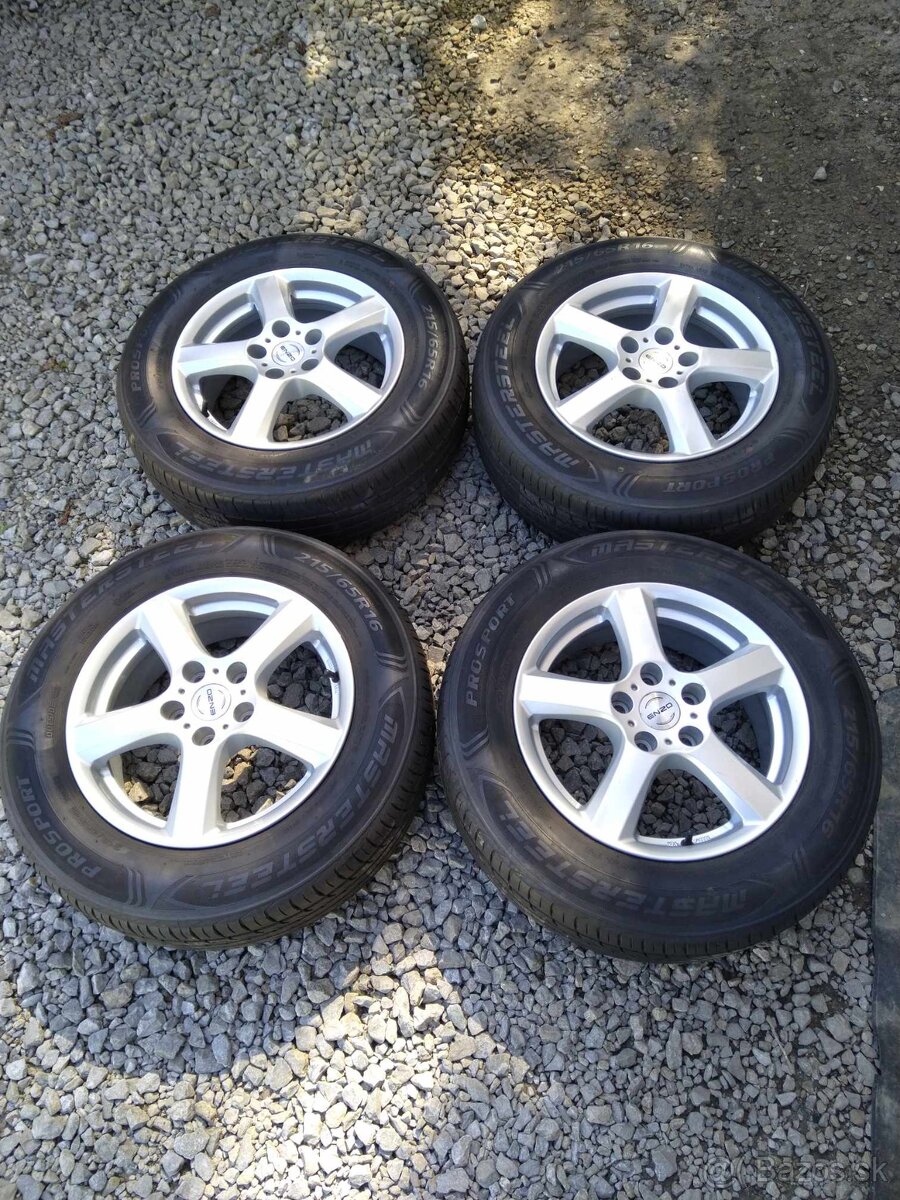 Alu 5 x 14,3 R 16 + 215/65 R 16 letné.