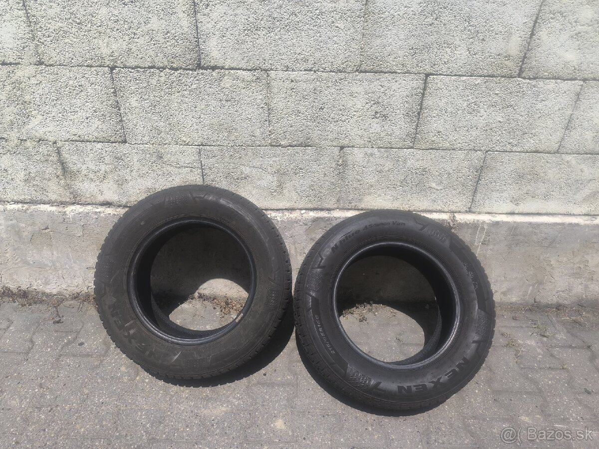 Predám pneumatiky nexen celoročné 215/65r15c