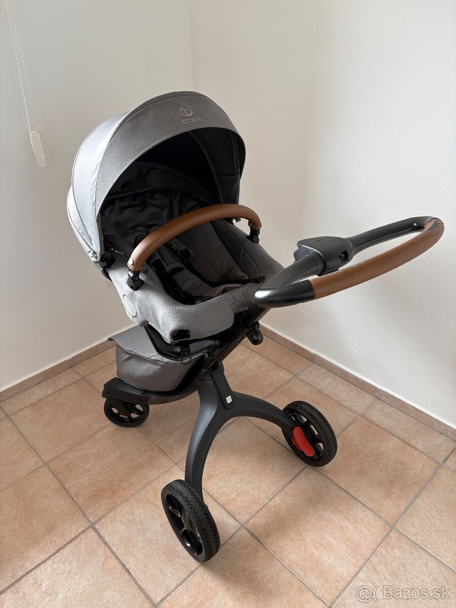 Kočár STOKKE Xplory
