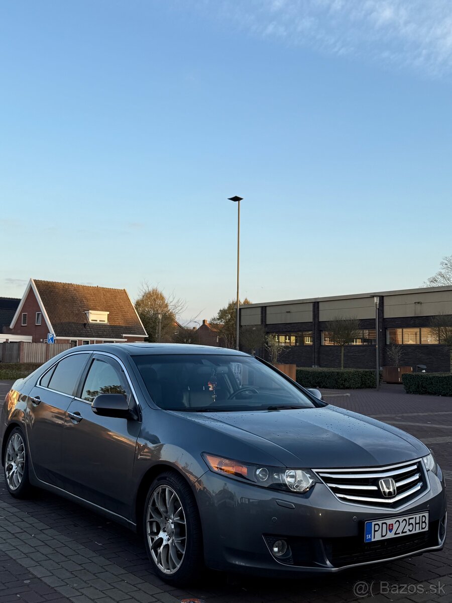 Honda Accord 8 2.2 I-DTECH