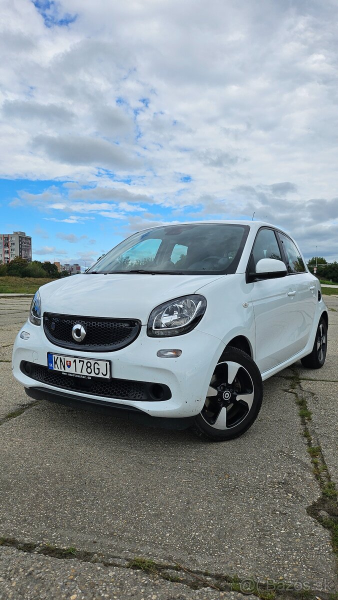 Smart FORFOUR EQ