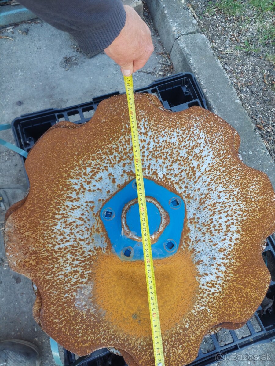 Disky na podmietač.