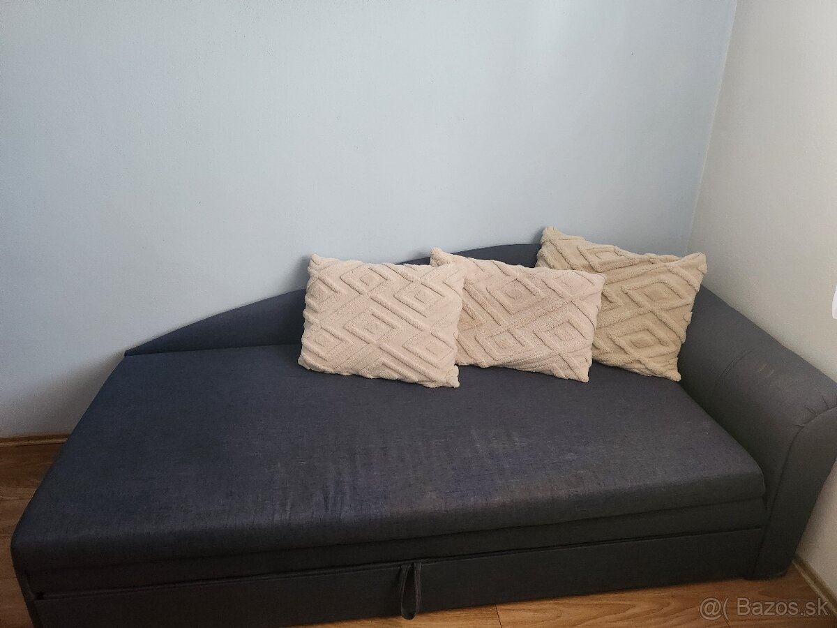 Predám rozťahovaciu pohovku