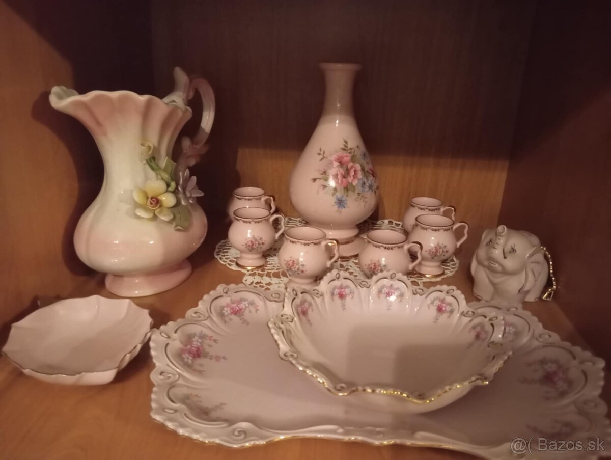 Ružový porcelán
