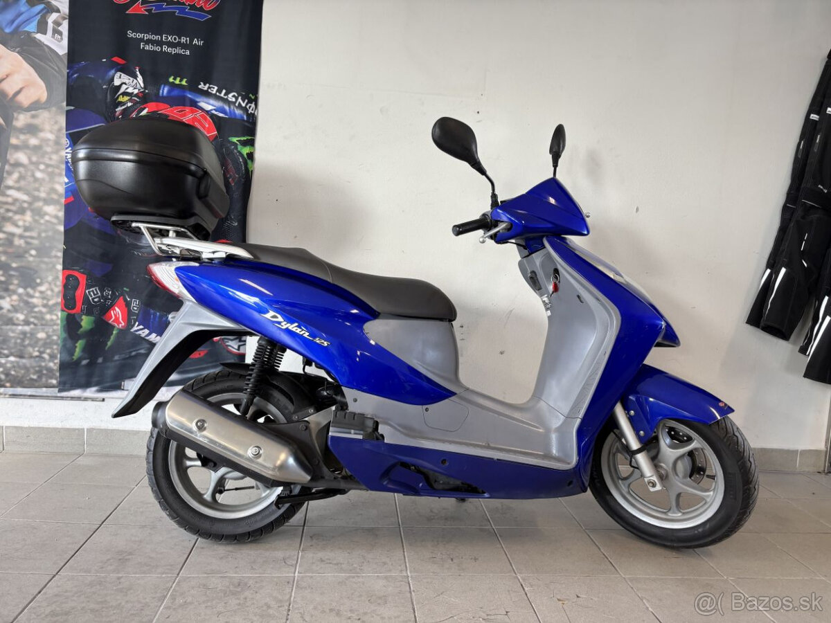 Honda SES125 Dylan