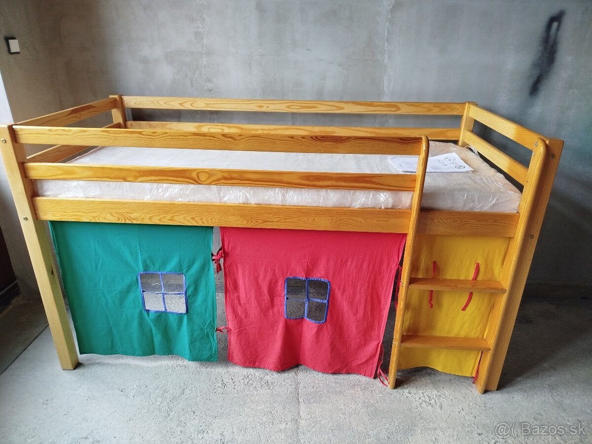 Detská vyvýšená posteľ