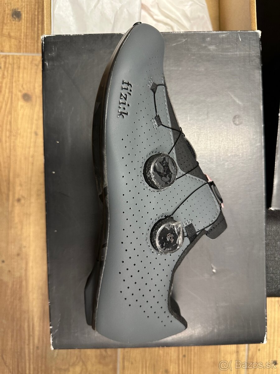 fizik Vento Infinito Carbon 44