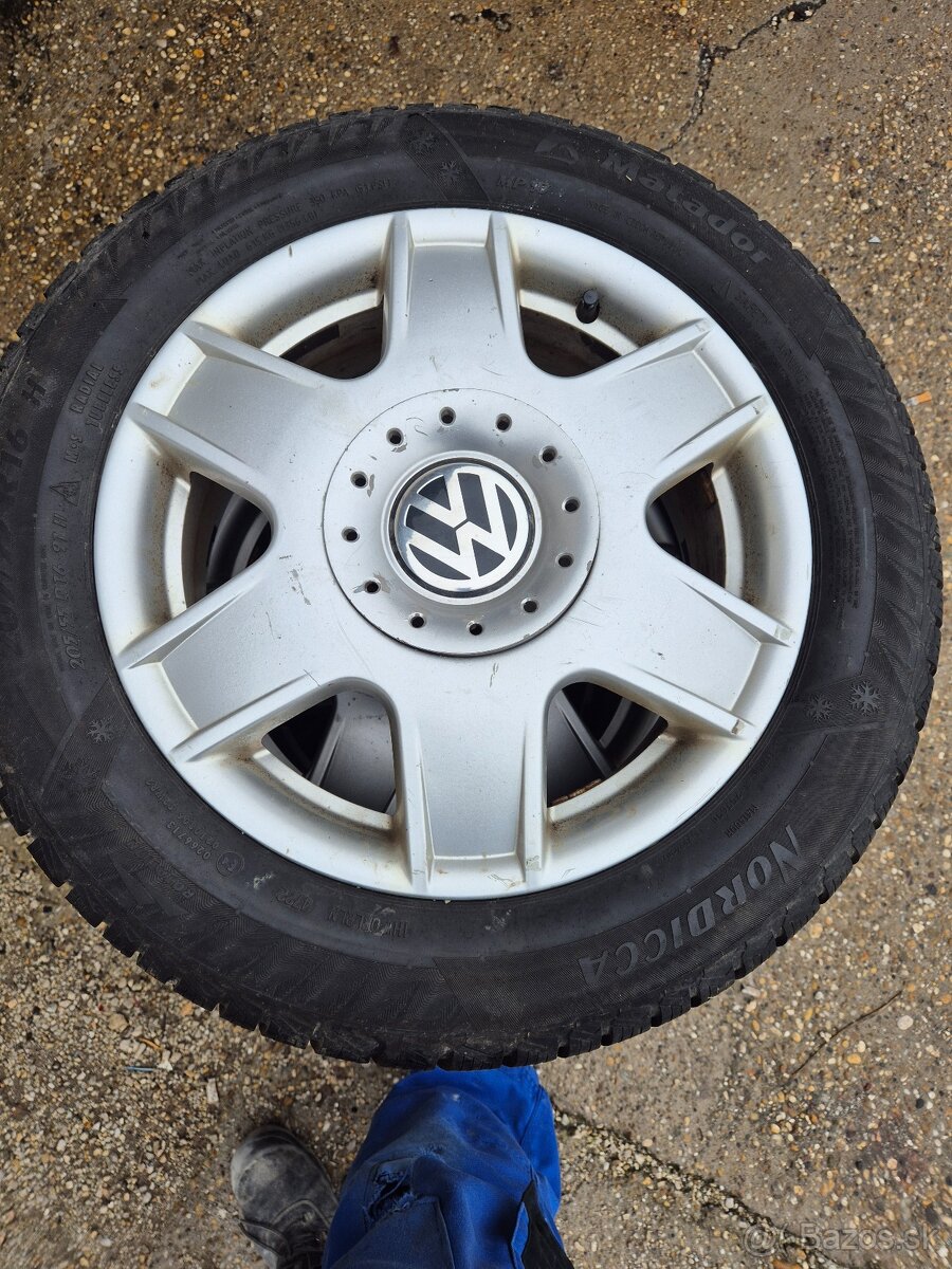 Disky +pneu 205/55/r16 zimne 5×100