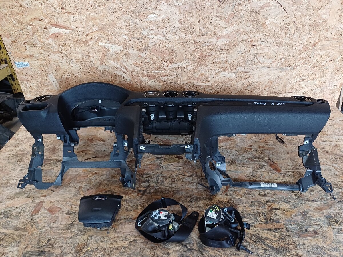 Ford S Max (2006-2014) náhradní díly