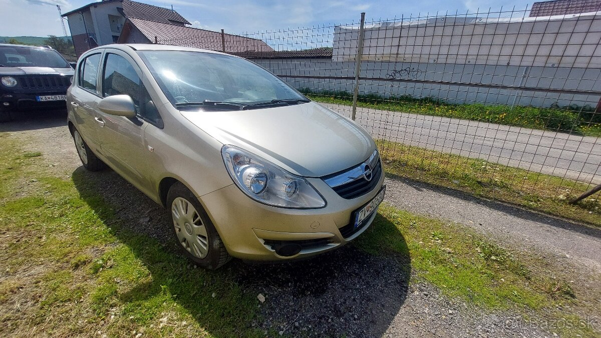 Opel Corsa 1.2 benzín, 59 kw, M5, 2007