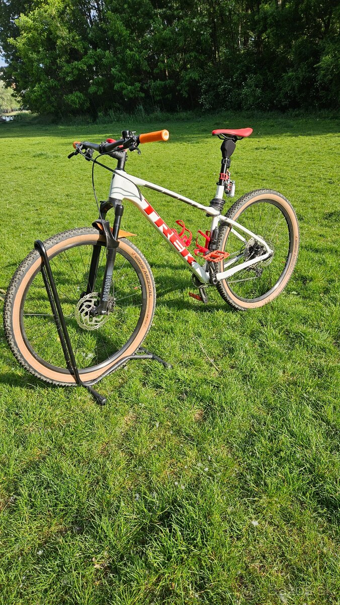 TREK XCALIBER 8