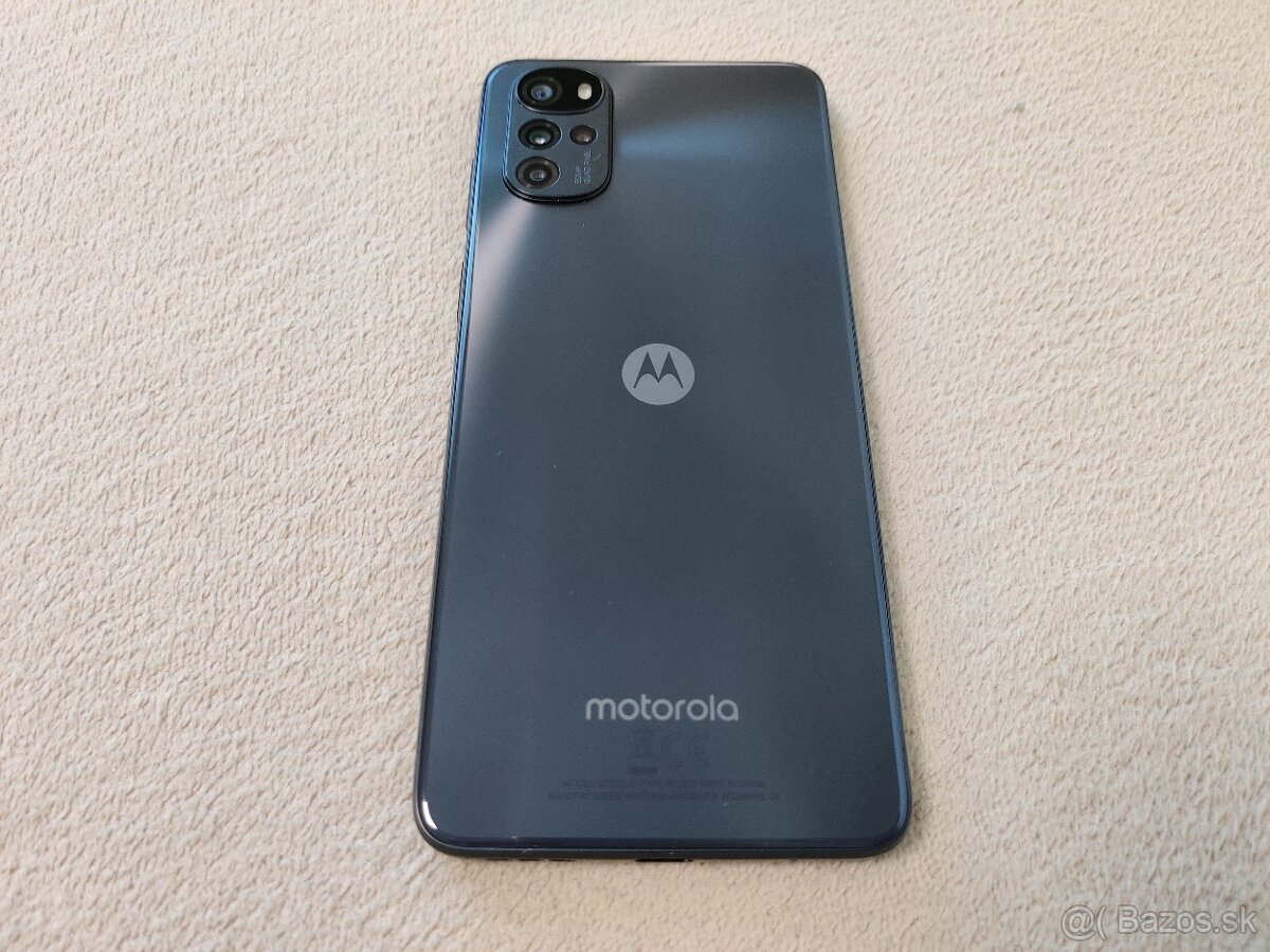 Motorola g22. 4gb///64gb. Tmavá metalíza šedá.