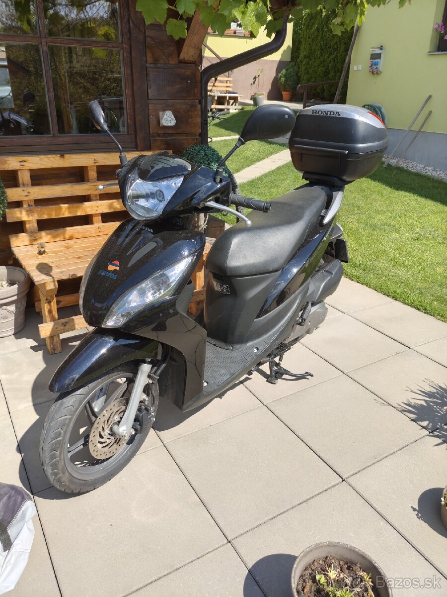 Honda Vision 110 2013