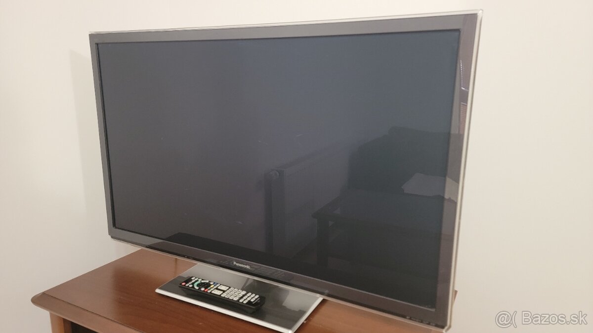 Panasonic TX-L37ET5