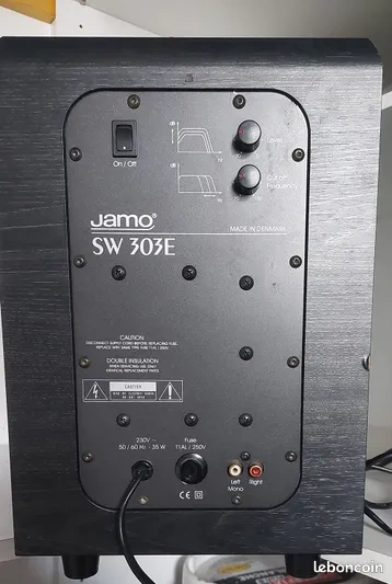 SUBWOOFER Jamo 303E