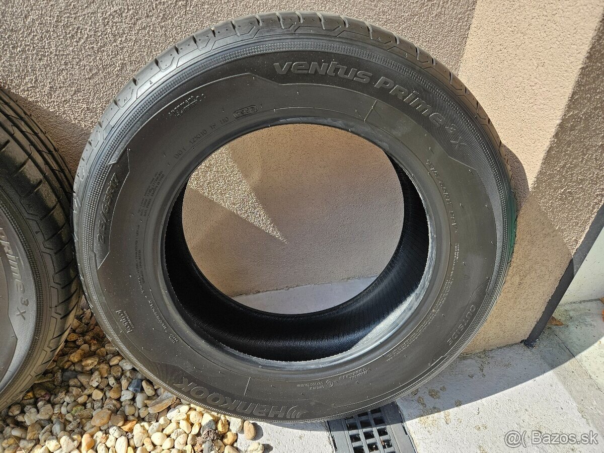 Zánovné letné pneu Hankook Ventus Prime 3x - 215/65 R17