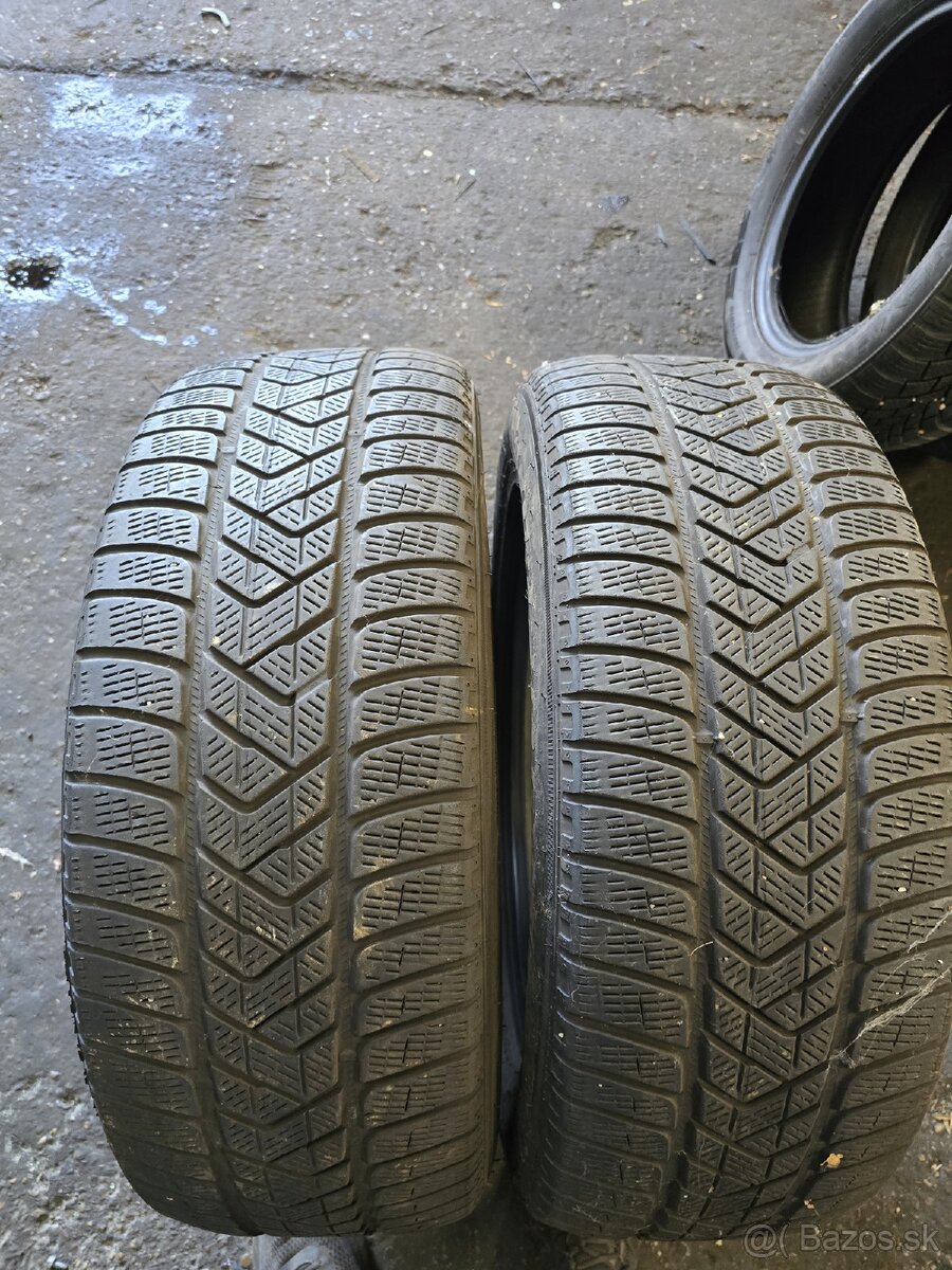 2KS 235/60/18 PIRELLI