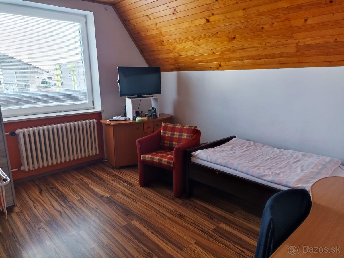 Prenájom izby v rodinnom dome okolie Piešťany