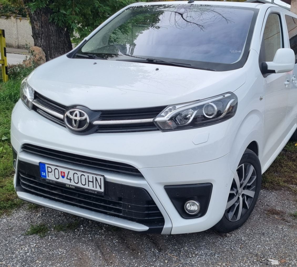 Toyota PROACE-Verso
