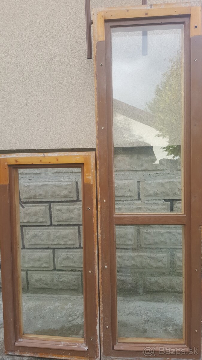 Balkonové dvere s oknom