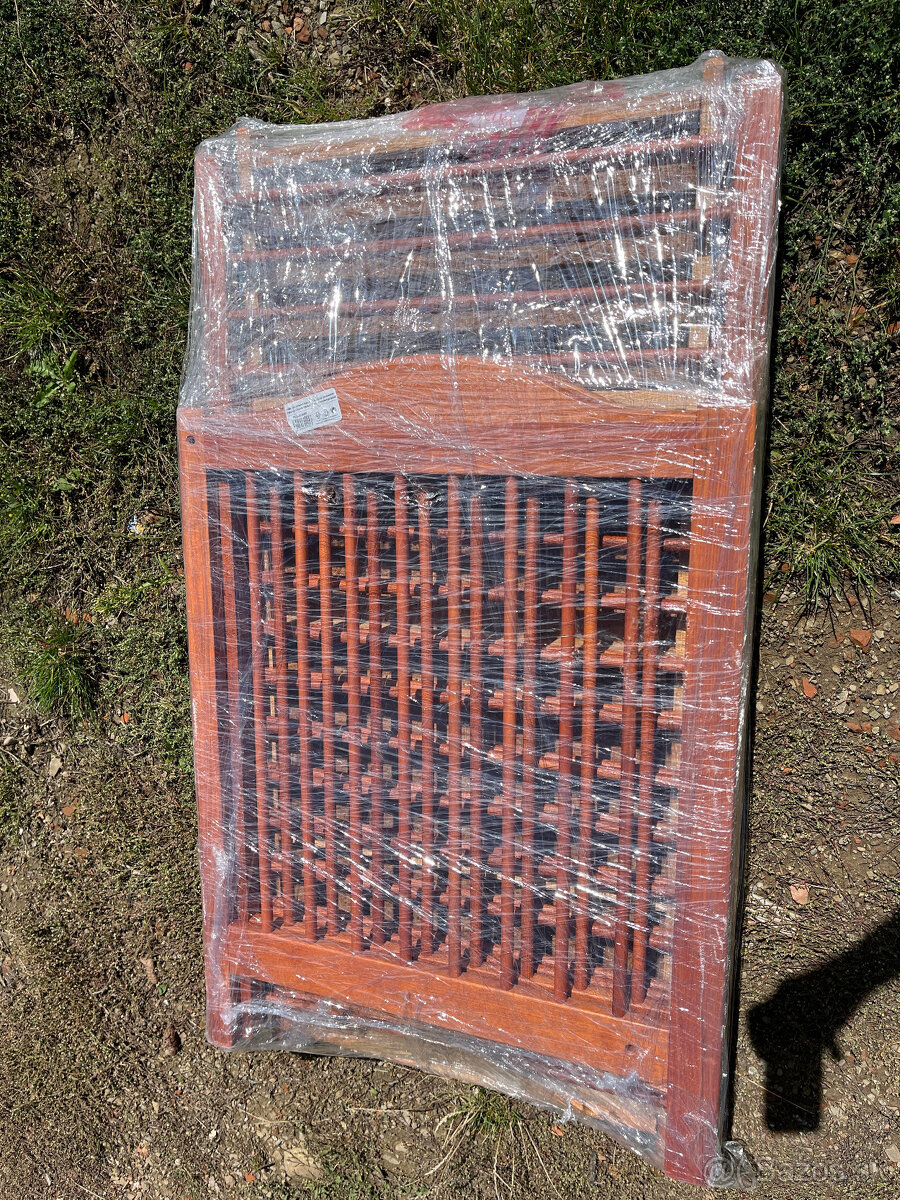 Predám detská postielka s matracom 115x55 cm