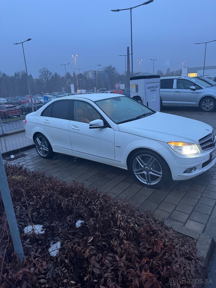 Mercedes - Benz C220 CDI