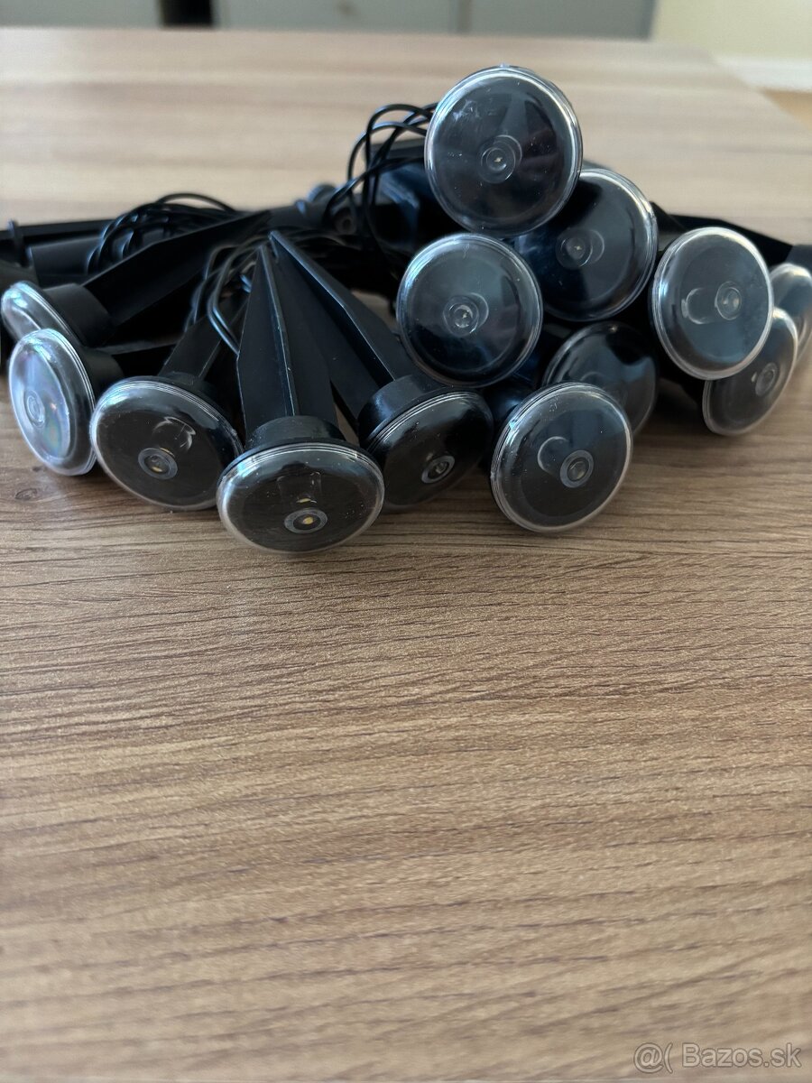 Solárne svetlá do zeme