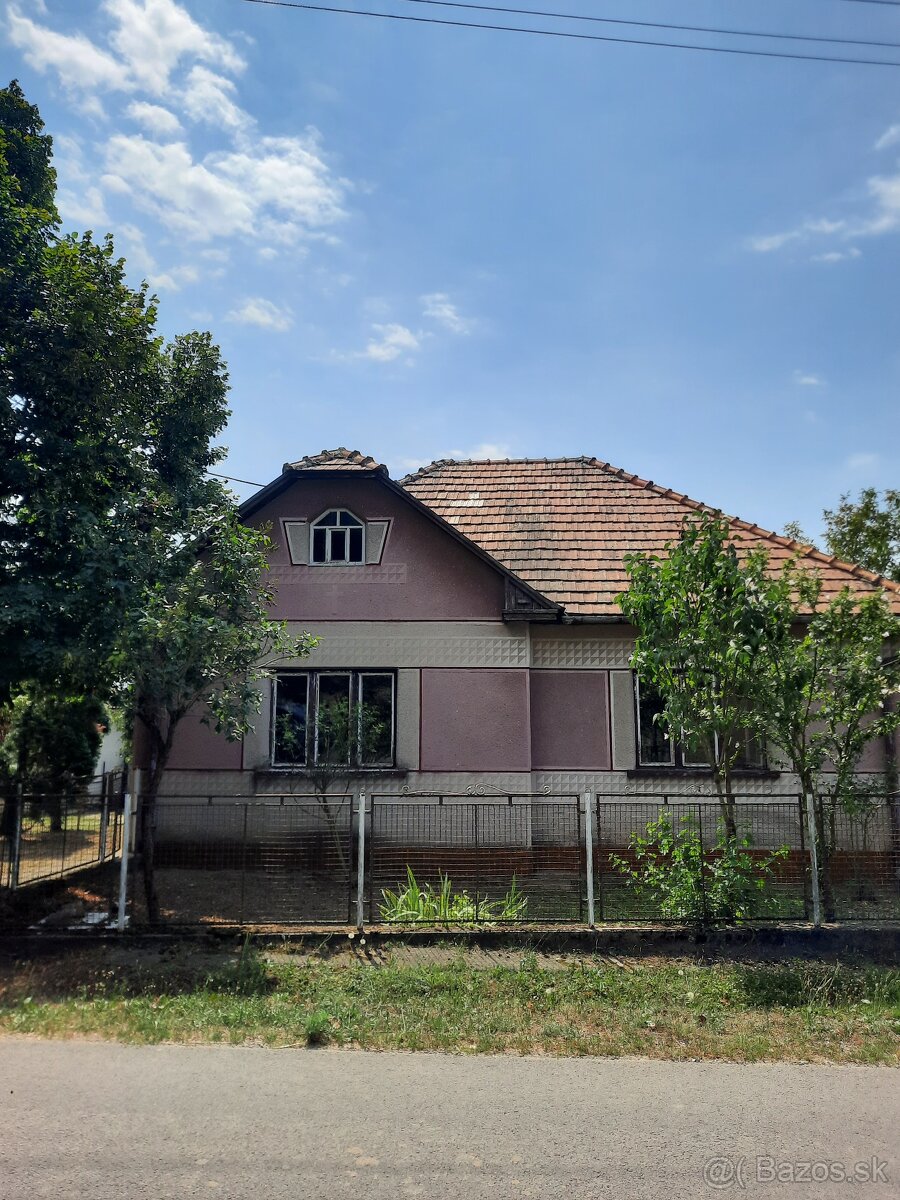 Rodinný dom v obci Lesenice