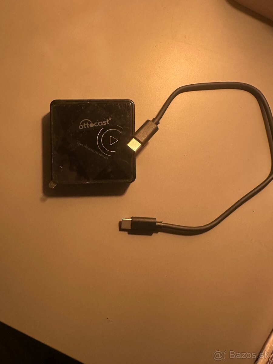 Ottocast U2air CARPLAY pre iPhone