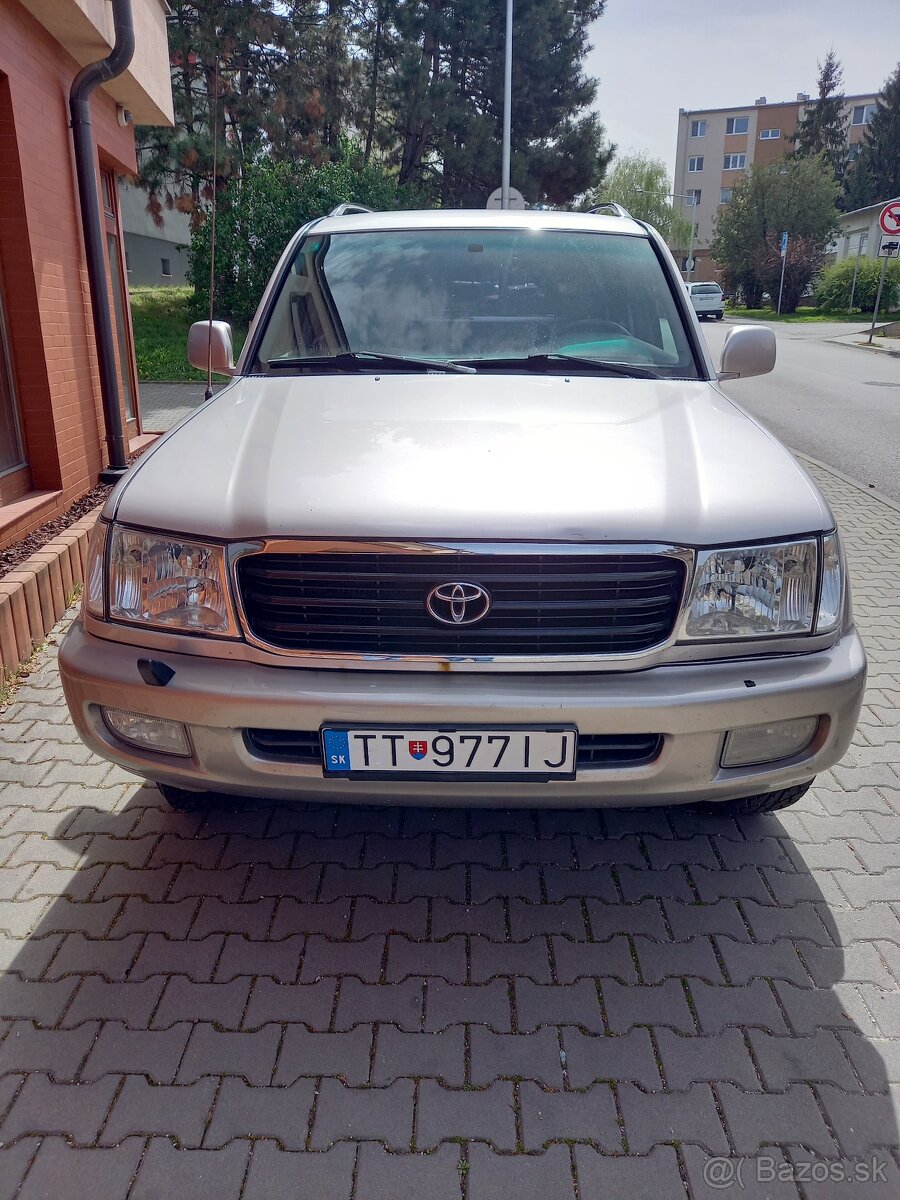 TOYOTA LANDCRUISER